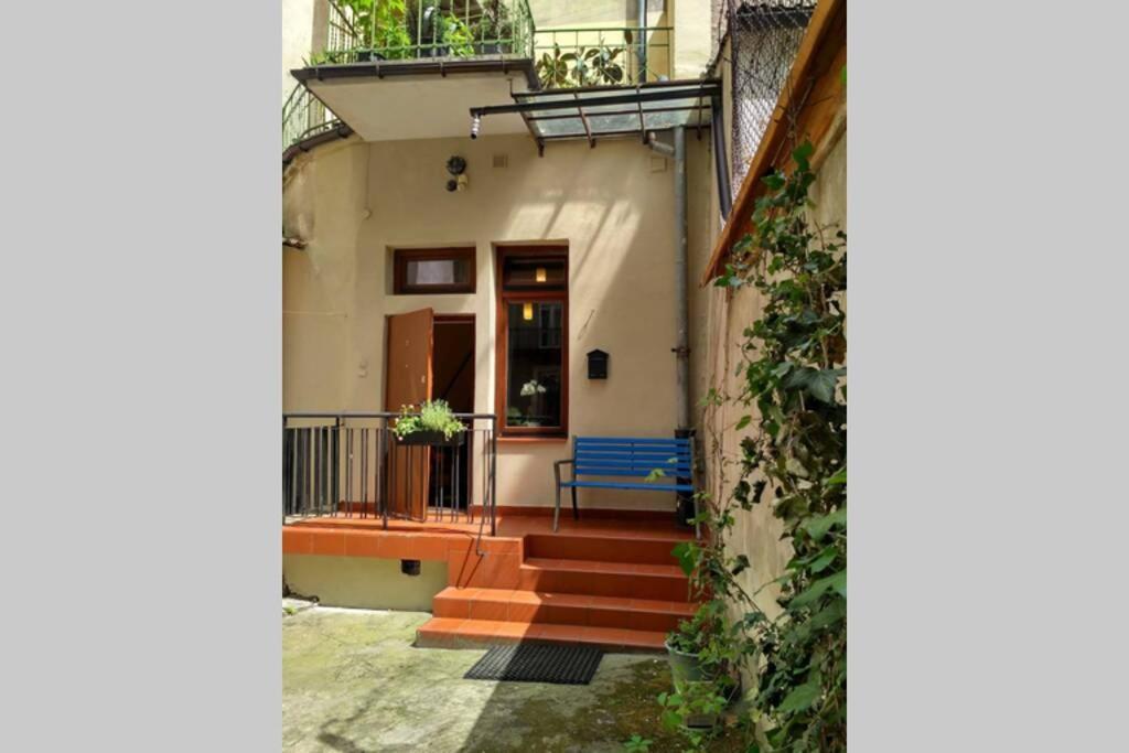Ferienwohnung Supercute Mini House In The Center Krakau Exterior foto
